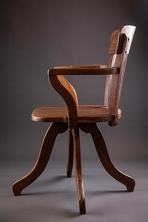 Кресло "Captain Chair", дуб, металл, вращающийся механизм, эдвардианский стиль, Франция, начало XX века.