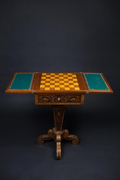 Шахматный столик "История", маркетри, кожа, Франция, вторая половина XX века