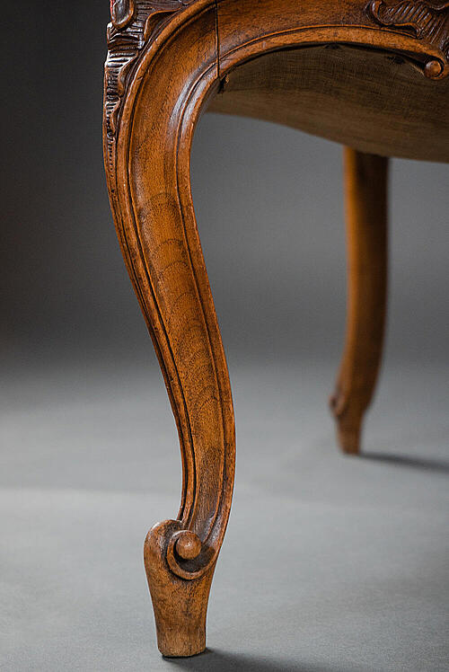 Кресла-бержер парные "Фуэго", резба по дереву, стиль Людовика XV, Франция, начало XX века