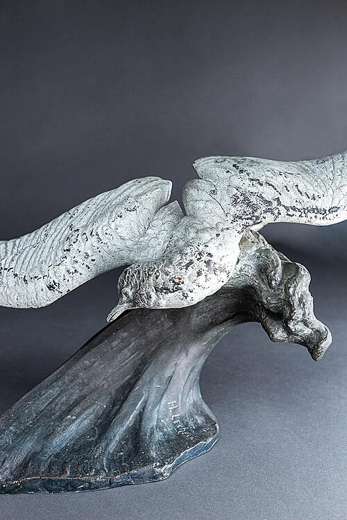 Скульптура "Чайка", патинированный металл, автор модели Henri Lechesne, Франция, первая половина XX 