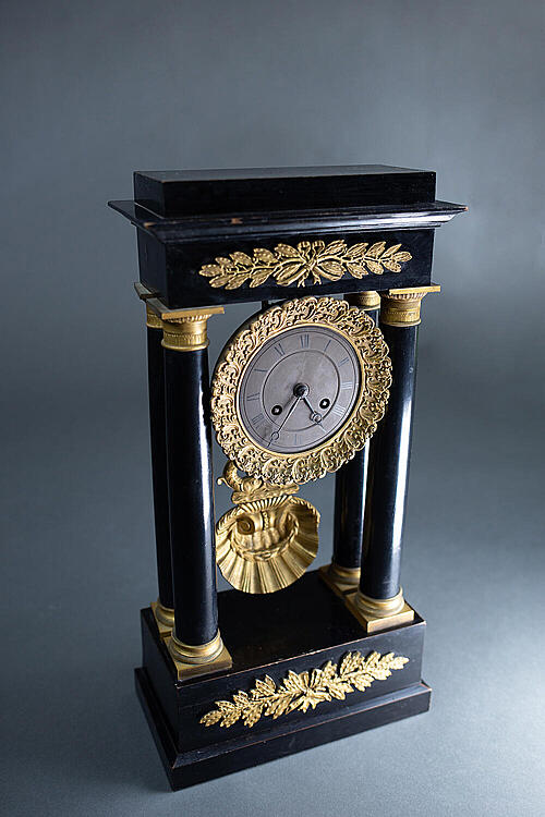 Часы "Себастьян", дерево, бронза, Франция, конец XIX века