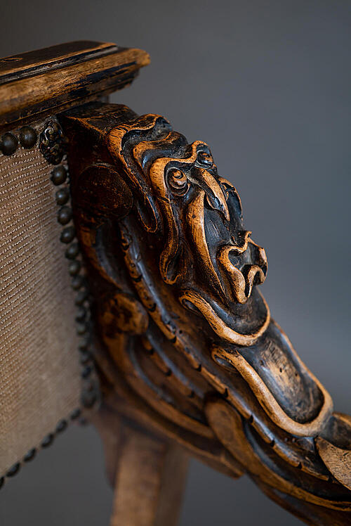 Кресло курульное "Бальтазар", Барокко, резьба по дереву, Франция, конец XVII века