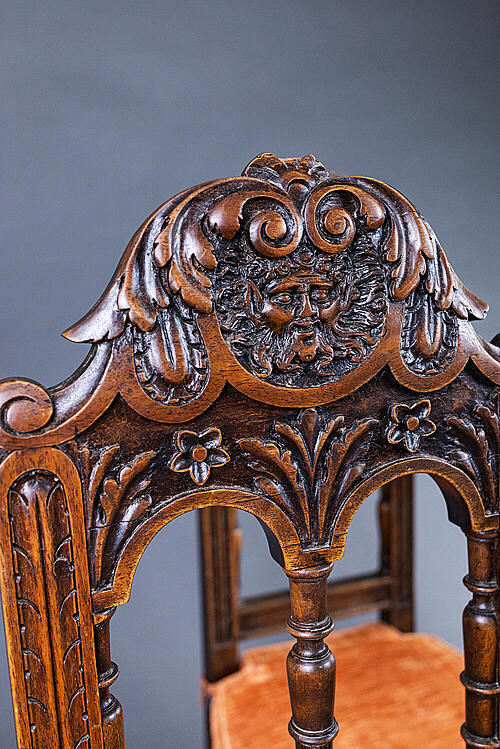 Комплект стульев "Маскарон", резьба, неоренессанс, Франция, вторая половина XIX века