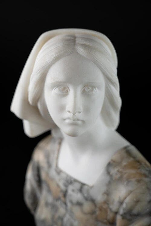 Скульптура "Жанна Д'Арк", мрамор, по модели Джузеппе Бесси, Франция, начало XX века