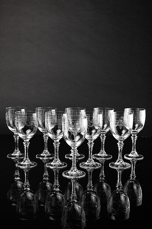 Комплект бокалов для вина "Лилия", хрусталь, гравировка, Франция, середина XX века