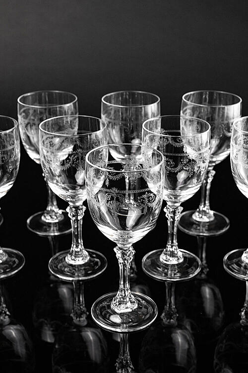 Комплект бокалов для вина "Лилия", хрусталь, гравировка, Франция, середина XX века