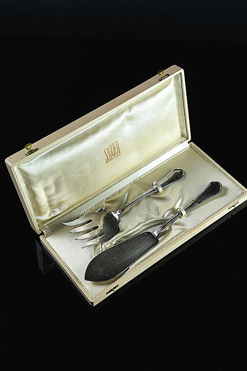 Комплект для подачи рыбы "Саглие", Saglier, серебрение, Париж, Франция, первая половина XX века