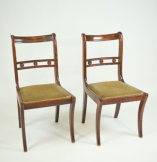 Парные стулья "Экру", орех, Англия, начало XX века