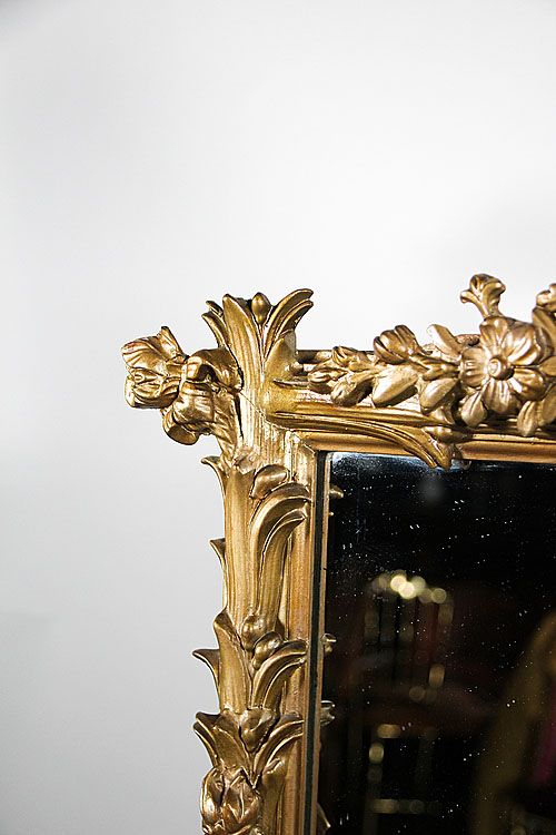 Зеркало "Цветы и ленты", неорококо, Франция, вторая половина XIX века