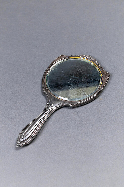 Дамское зеркало "Нуво", посеребрение, США, начало XX века