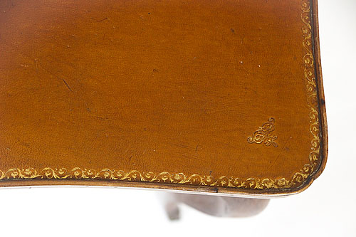 Стол-бюро "Шагрень" , Людовик XV, орех, кожа, Франция, рубеж XIX-XX вв