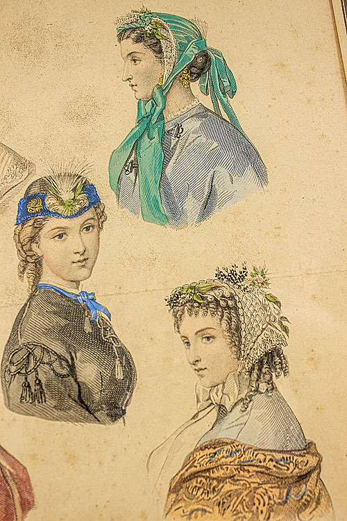 Иллюстрации из журнала мод "Шляпки", бумага, Франция, 1850-60-е гг.