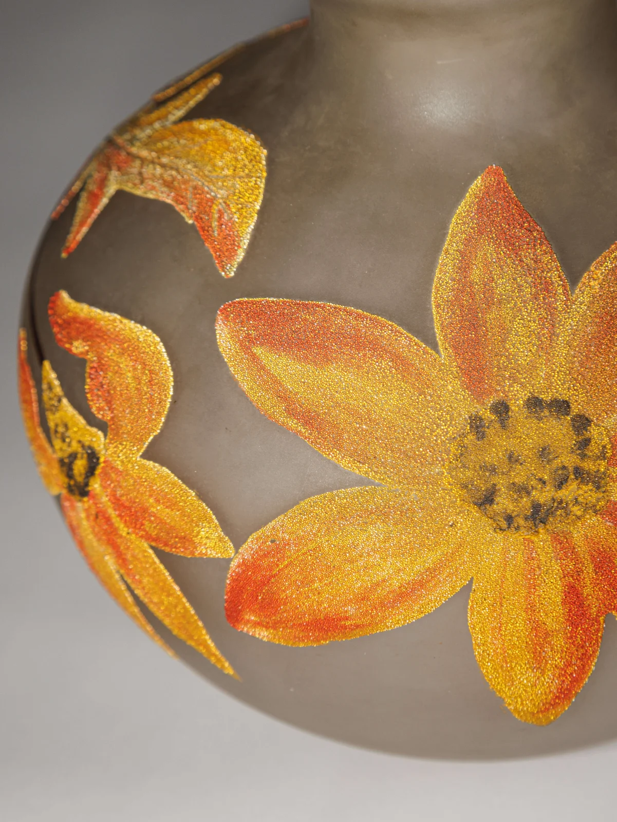 Ваза с цветочным орнаментом "Fleurs d’ambre"