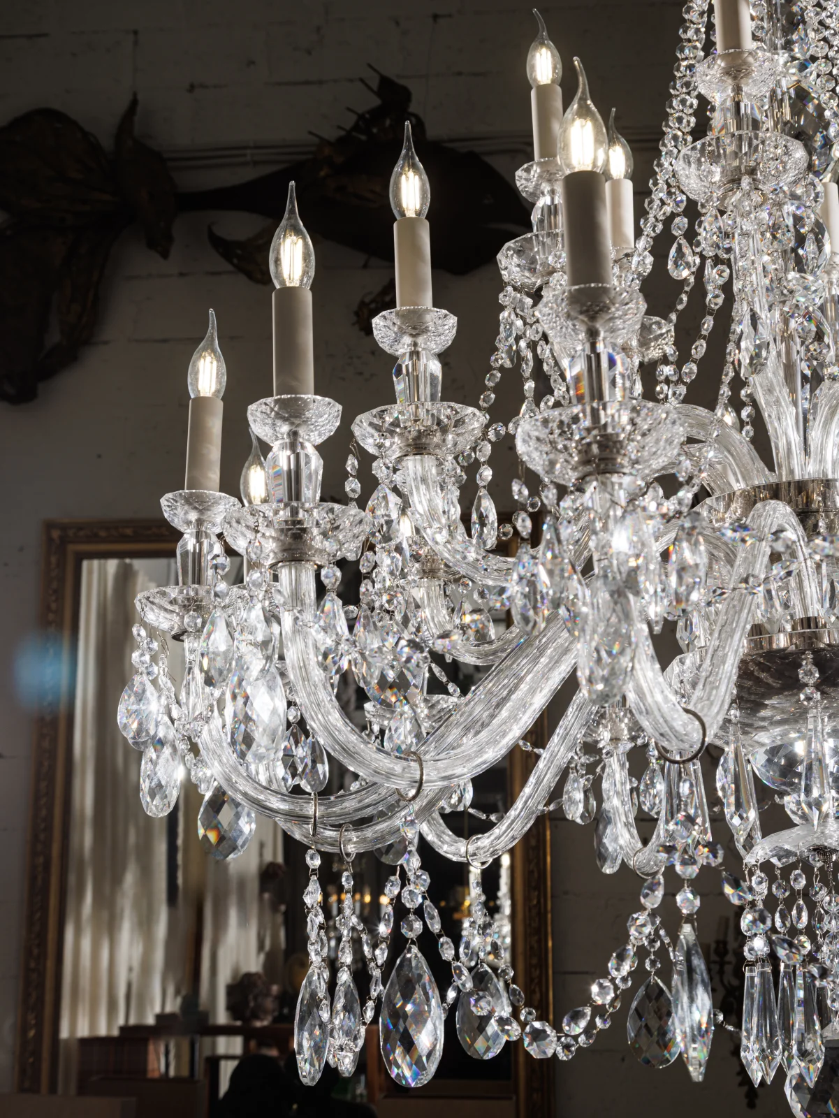 Люстра Daniela Three Tier Chandelier от Ralph Lauren