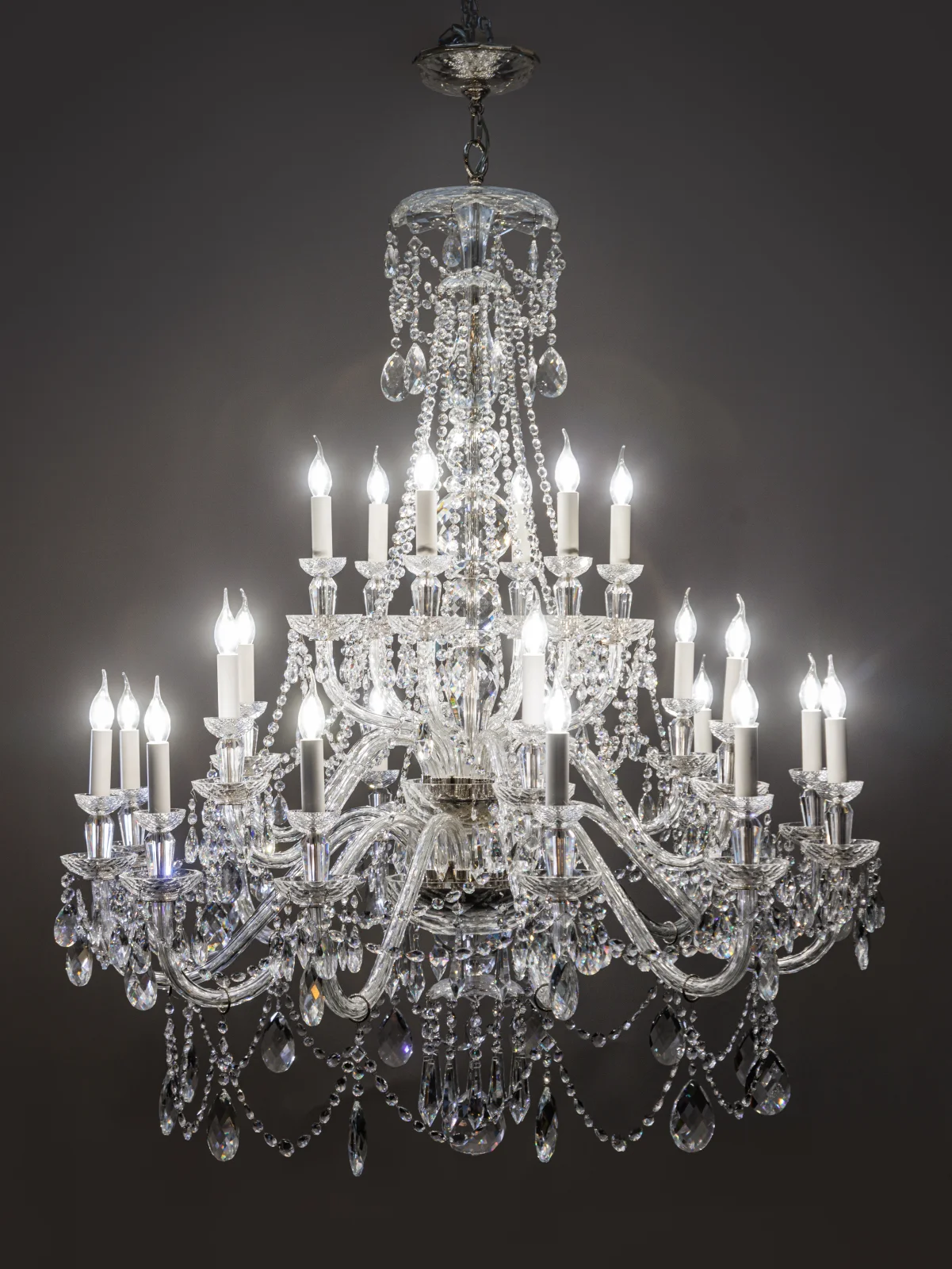 Люстра Daniela Three Tier Chandelier от Ralph Lauren