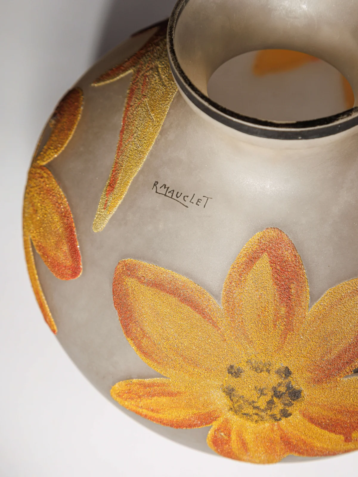 Ваза с цветочным орнаментом "Fleurs d’ambre"