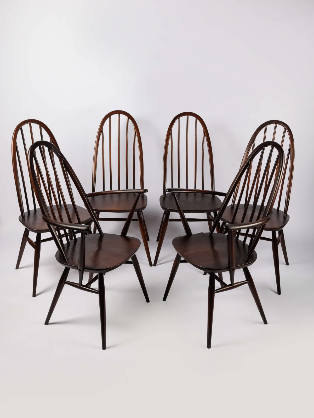Набор из шести стульев “Chaises Windsor”