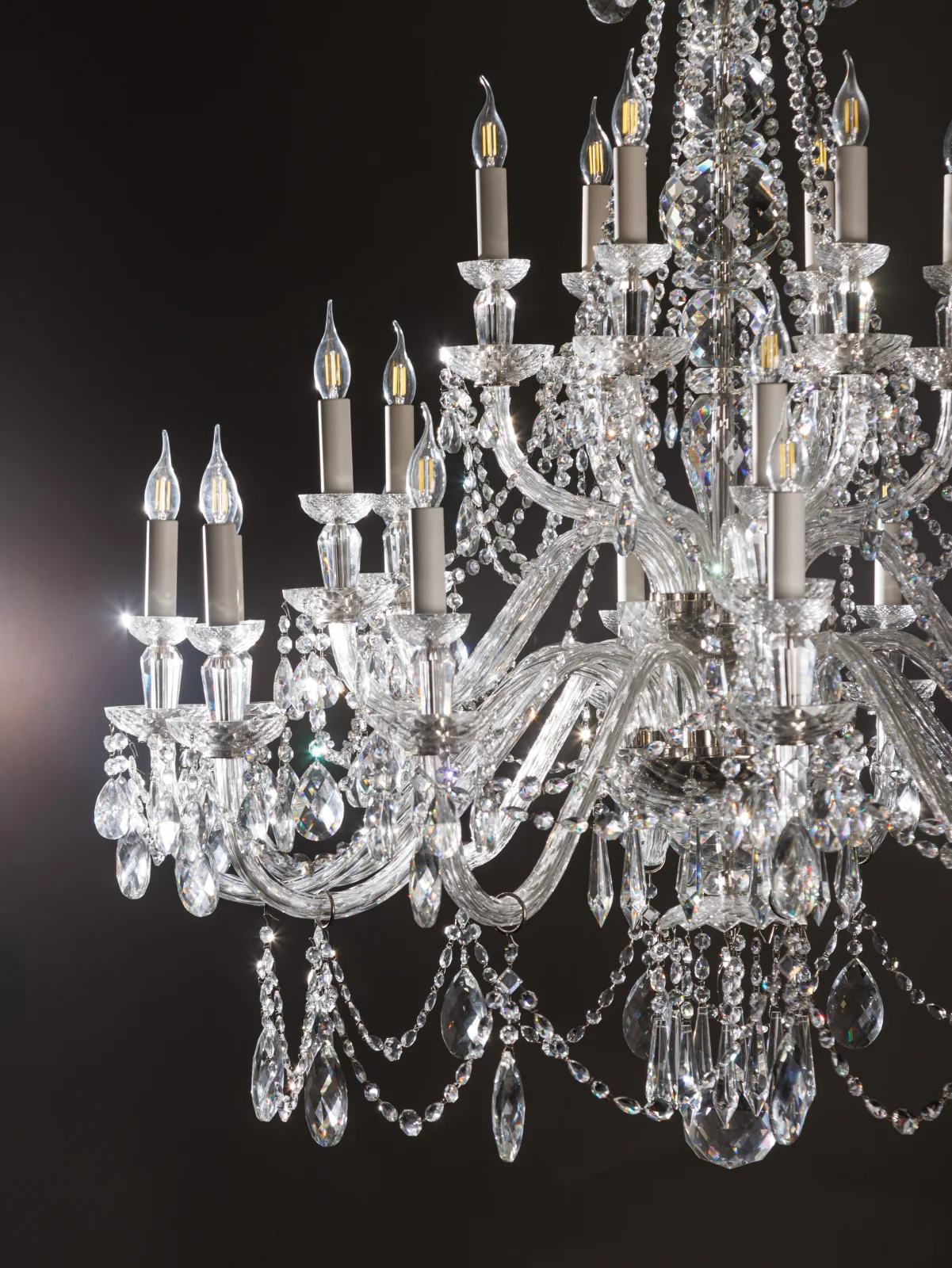 Люстра Daniela Three Tier Chandelier от Ralph Lauren