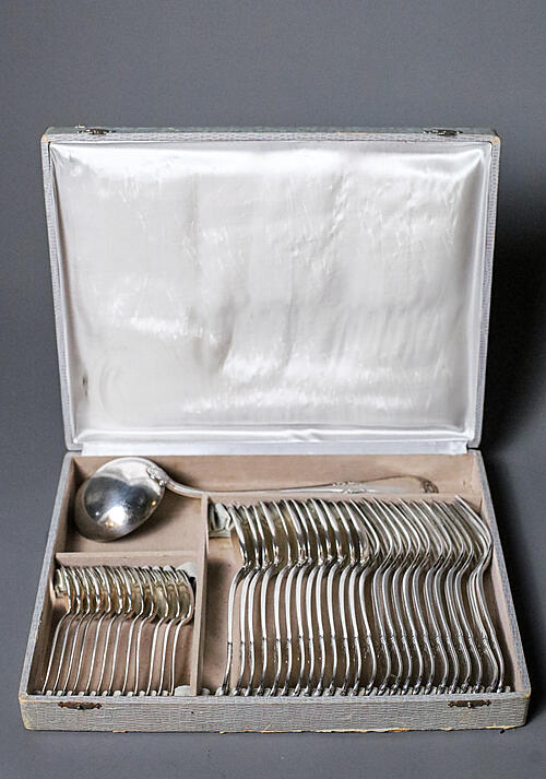 Комплект столовых приборов "Рококо", серебрение, Франция, рубеж XIX-XX вв.