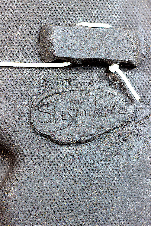 Керамический рельеф "Наброски №1", черная глина, автор Елена Сластникова.